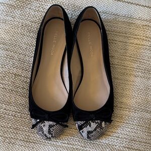 Pelle Moda Black Flats with Snakeskin Cap Toe